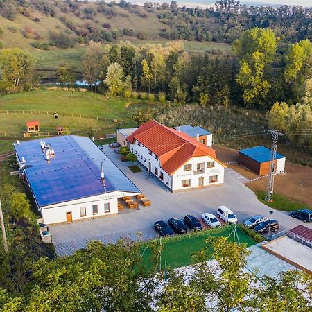 Na Zelenem Statku Hotel Rasovice  Kültér fotó