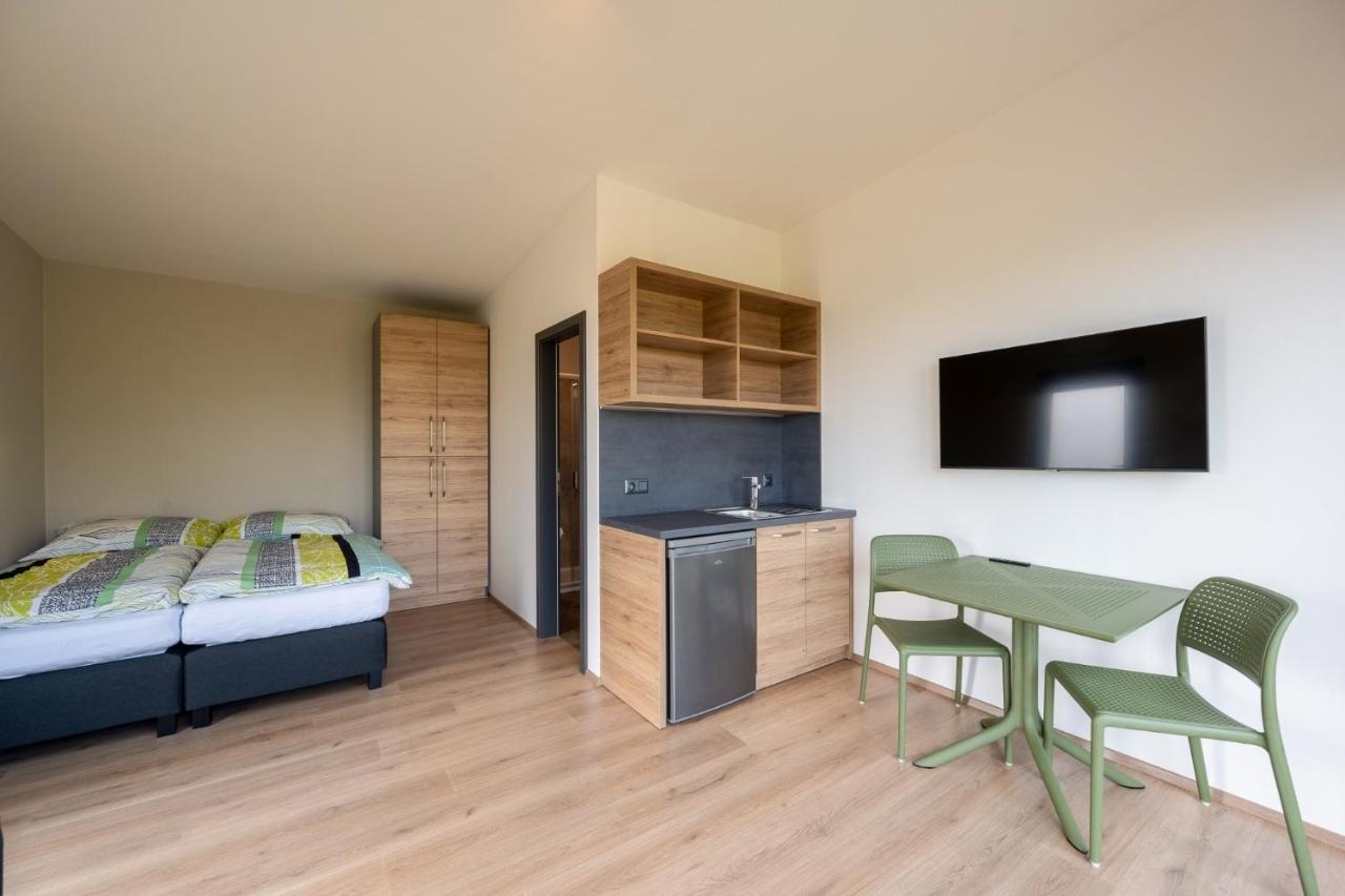 Na Zelenem Statku Hotel Rasovice  Kültér fotó