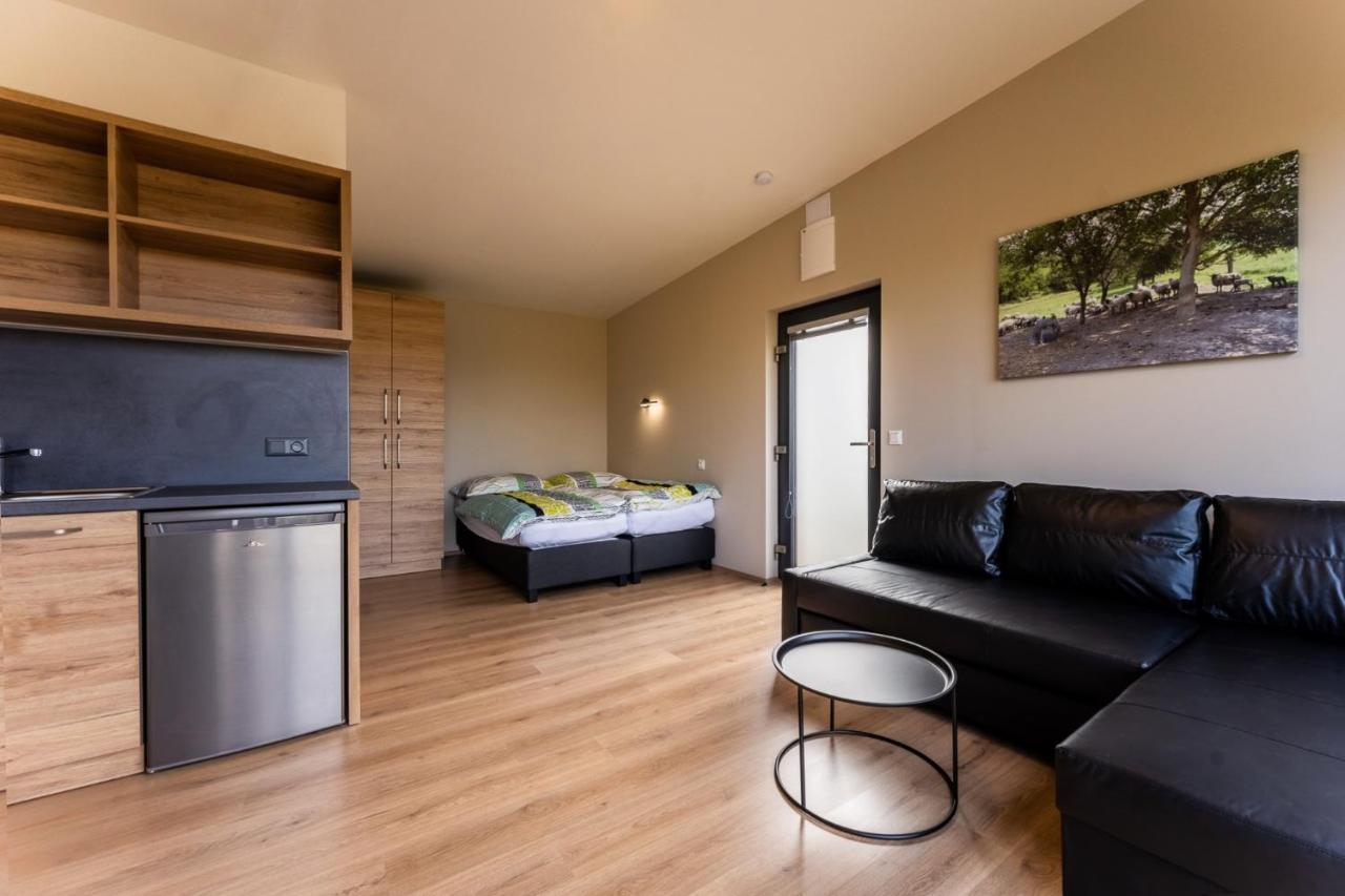Na Zelenem Statku Hotel Rasovice  Kültér fotó