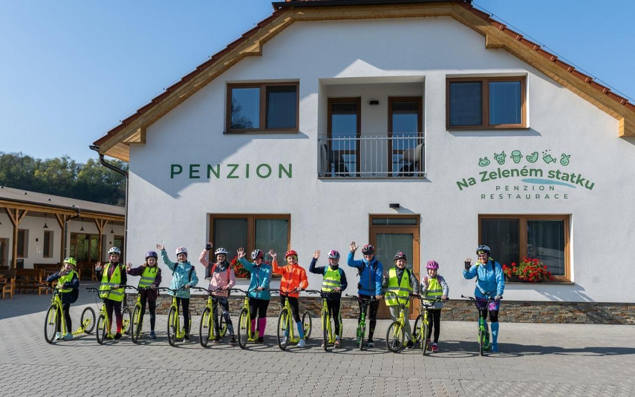 Na Zelenem Statku Hotel Rasovice  Kültér fotó