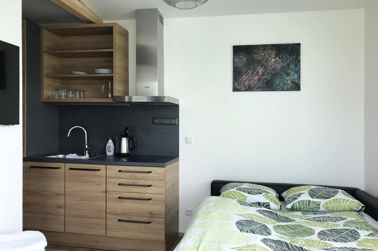 Na Zelenem Statku Hotel Rasovice  Kültér fotó