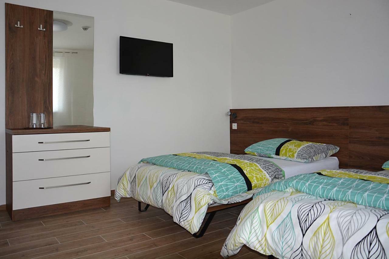 Na Zelenem Statku Hotel Rasovice  Kültér fotó