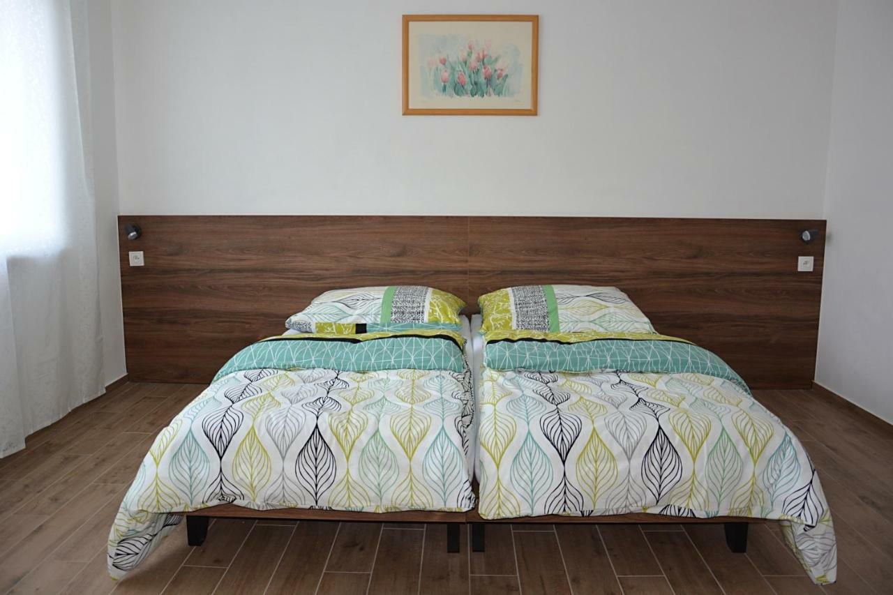 Na Zelenem Statku Hotel Rasovice  Kültér fotó