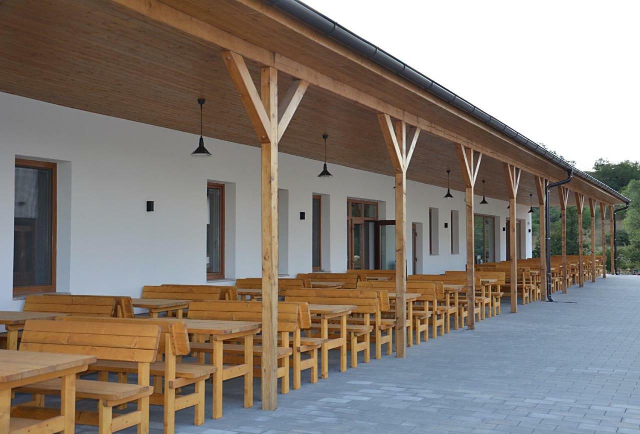 Na Zelenem Statku Hotel Rasovice  Kültér fotó